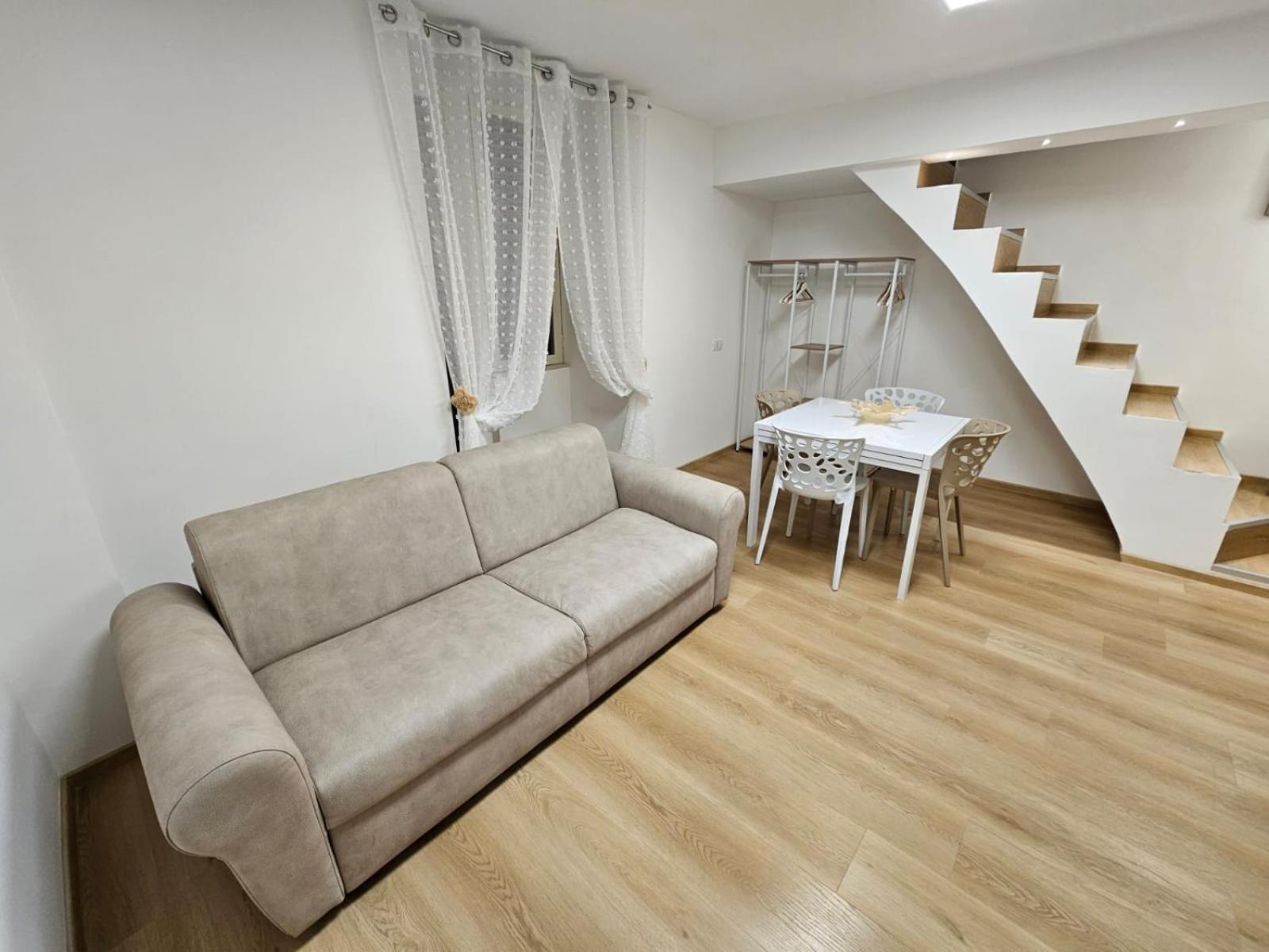 Spaccanapolitwenty By Melpia Homestay